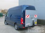 montage laadklep op bestelwagen